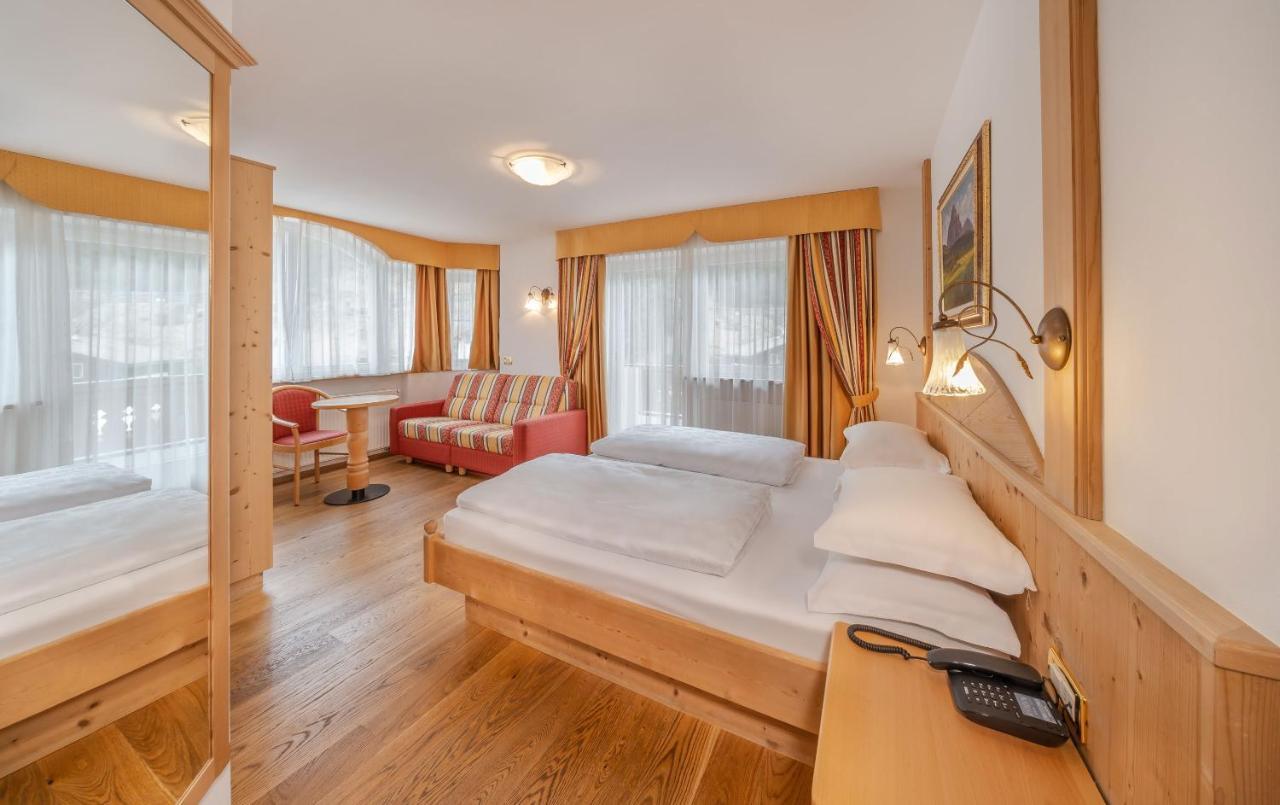 Hotel Rodella Sëlva Buitenkant foto