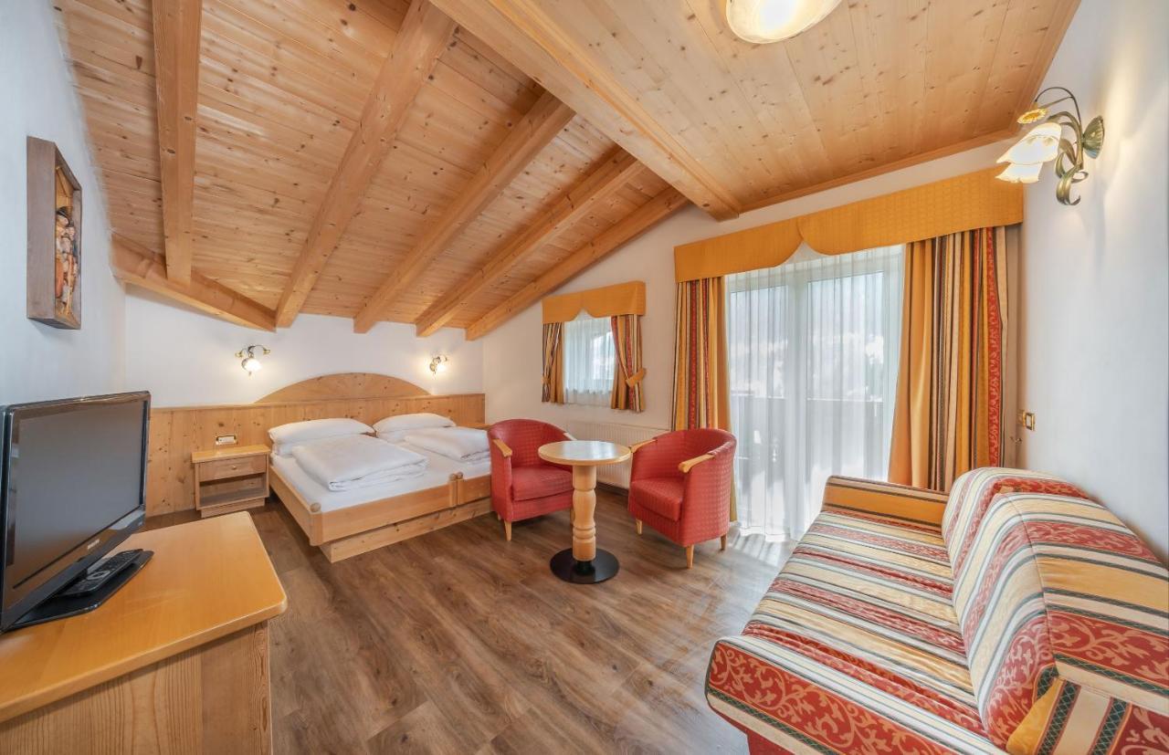 Hotel Rodella Sëlva Buitenkant foto