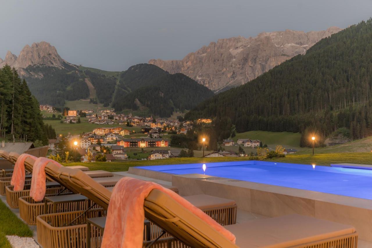 Hotel Rodella Sëlva Buitenkant foto